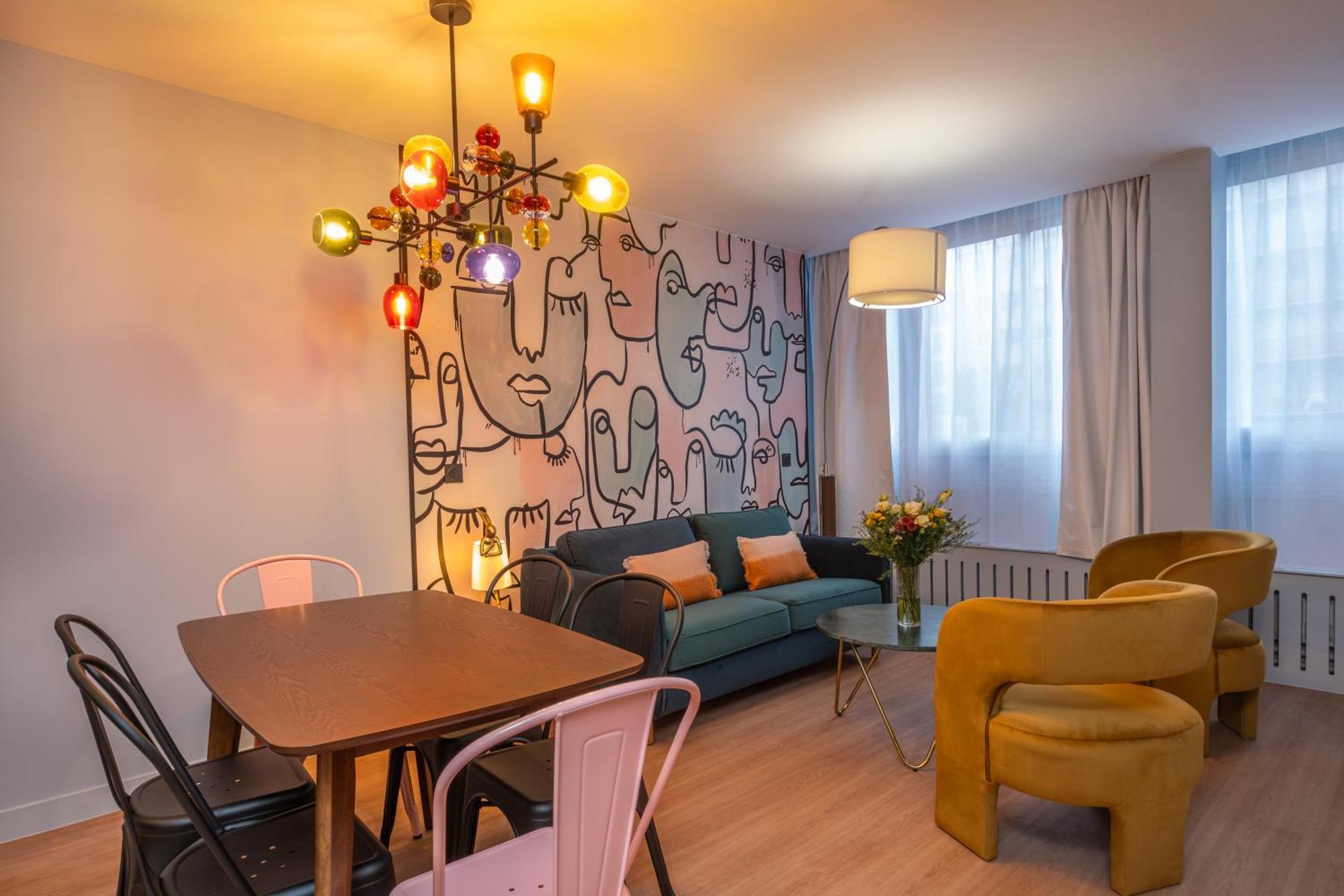 West Paris Suite Luaran gambar